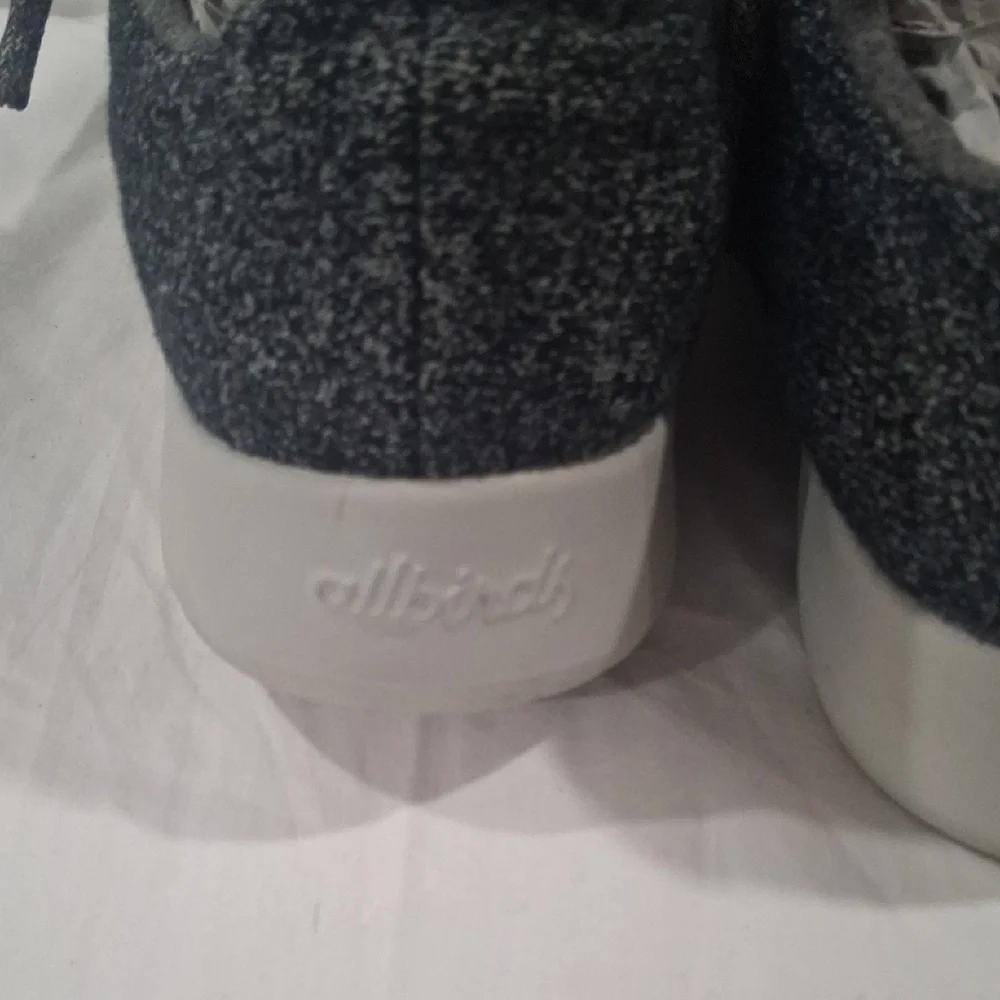 Allbirds Women's Charcoal Gray Sneakers Size W9